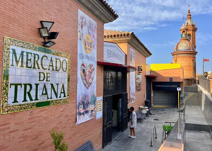 Triana Neighborhood: A Cultural Guide to the Soul of Flamenco