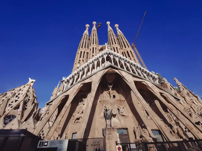 The Sagrada Família Exterior: Symbols of Gaudí’s Icon - Image 2