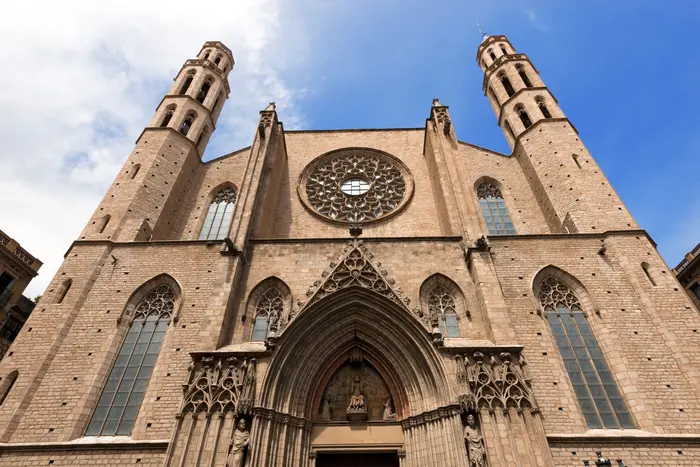 El Born, Ciutadella Park & Barceloneta: Landmarks and Legends of the Waterfront - Image 2